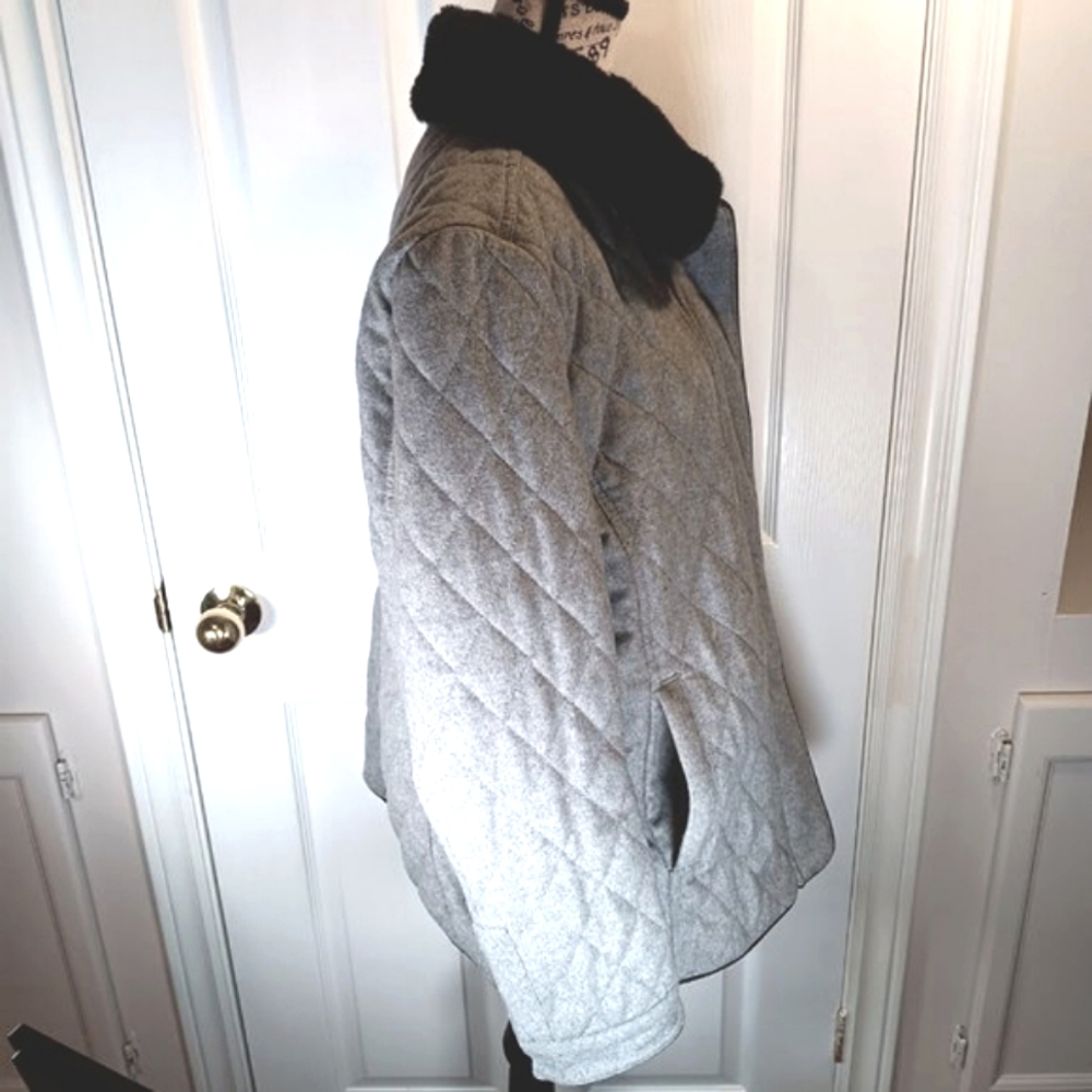 NWOT Alfred Sung Grey Wool Blend Pea Coat Quilted Black Faux Fur Collar XL - Picture 13 of 16